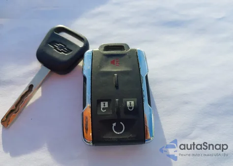 2015 Chevrolet Silverado 1500 2Lt z USA, uszkodzony, nr VIN 3GCUKRECXFG210712